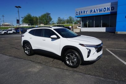 New 2025 Chevrolet Trax LT w/ Driver Confidence Package