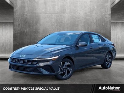 New 2024 Hyundai Elantra SEL w/ Convenience Package