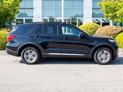Certified 2022 Ford Explorer XLT w/ Equipment Group 202A
