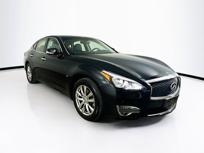 Used 2017 INFINITI Q70 3.7