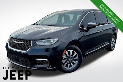 Used 2022 Chrysler Pacifica Limited