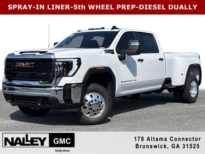 New 2025 GMC Sierra 3500 Pro