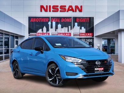 New 2025 Nissan Versa SR w/ Trunk Package