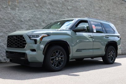 New 2025 Toyota Sequoia Platinum