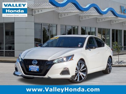 Used 2021 Nissan Altima 2.5 SR w/ SR Premium Package