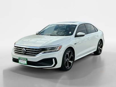 Used 2022 Volkswagen Passat 2.0T R-Line