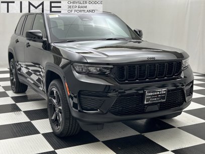 New 2025 Jeep Grand Cherokee Altitude