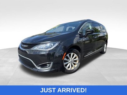 Used 2017 Chrysler Pacifica Touring-L