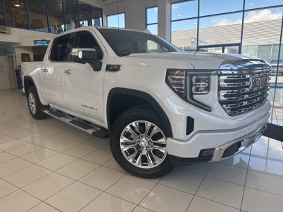 New 2025 GMC Sierra 1500 Denali w/ Denali Reserve Package