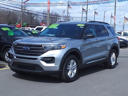 Used 2023 Ford Explorer XLT w/ Class IV Trailer Tow Package