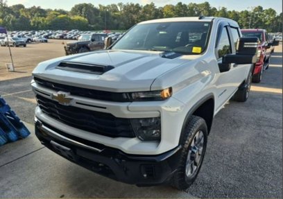 Used 2024 Chevrolet Silverado 2500 Custom w/ Custom Value Package