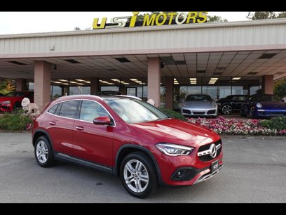 Used 2021 Mercedes-Benz GLA 250 4MATIC w/ Premium Package