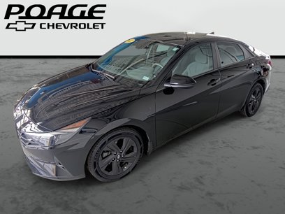 Used 2022 Hyundai Elantra SEL w/ Convenience Package