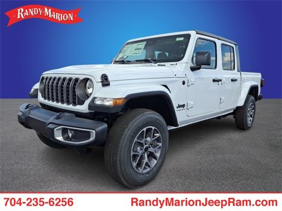 New 2025 Jeep Gladiator Sport