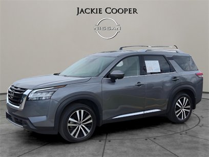 Certified 2024 Nissan Pathfinder Platinum