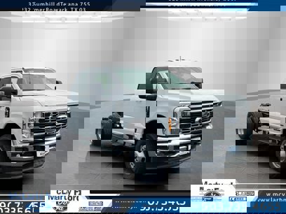 New 2025 Ford F350 XL w/ XL Chrome Package