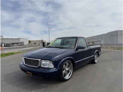 Used 2003 GMC Sonoma SLS w/ SLS Preferred Equipment Group