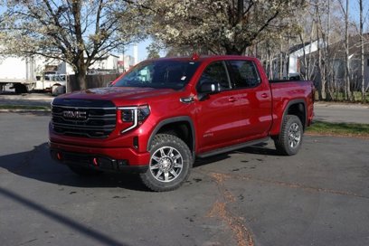 New 2025 GMC Sierra 1500 AT4 w/ AT4 Premium Package