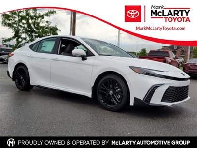 New 2025 Toyota Camry SE
