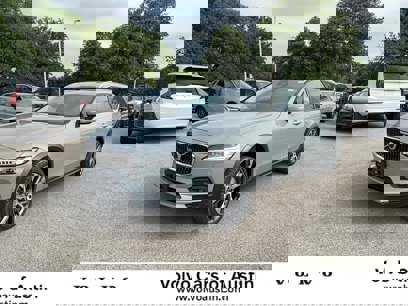 New 2025 Volvo V90 B6 Cross Country Ultra w/ Protection Package Premier