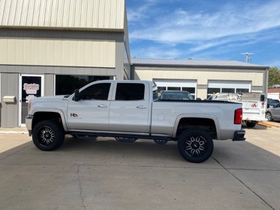 Used 2015 GMC Sierra 2500 SLT w/ Duramax Plus Package