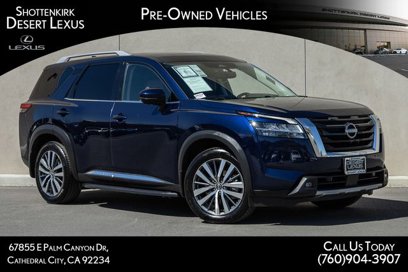 Used 2022 Nissan Pathfinder Platinum w/ Lighting Package (N93)