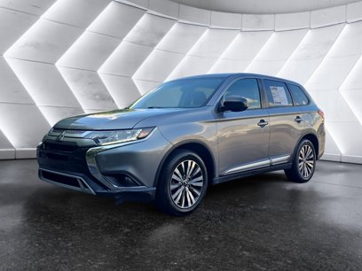 Used 2020 Mitsubishi Outlander ES