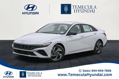 New 2025 Hyundai Elantra SEL