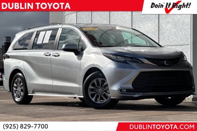 Certified 2023 Toyota Sienna XLE