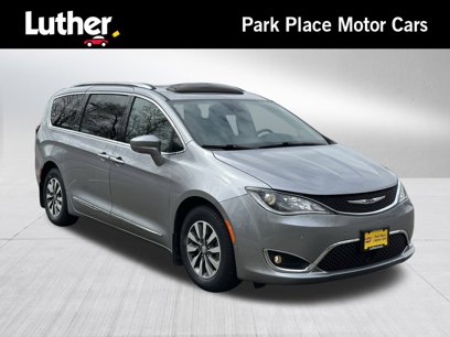 Used 2020 Chrysler Pacifica Touring-L