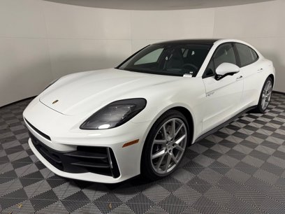 New 2025 Porsche Panamera 4