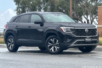New 2025 Volkswagen Atlas Cross Sport SE