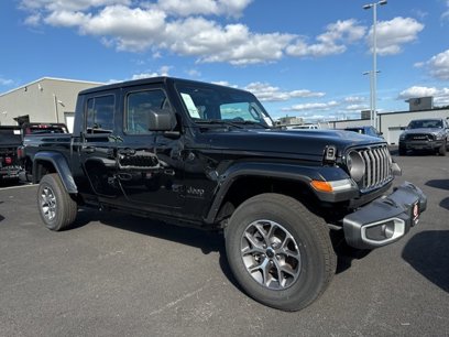 New 2024 Jeep Gladiator Sport