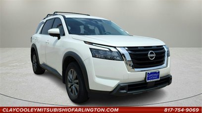 Used 2023 Nissan Pathfinder SV