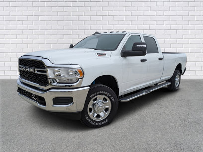 Used 2024 RAM 2500 Tradesman w/ Chrome Appearance Group