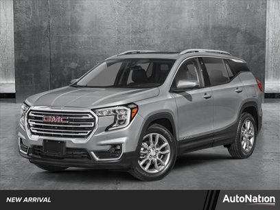 Used 2024 GMC Terrain SLT