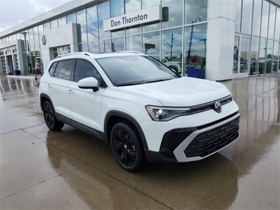 Certified 2025 Volkswagen Taos SE