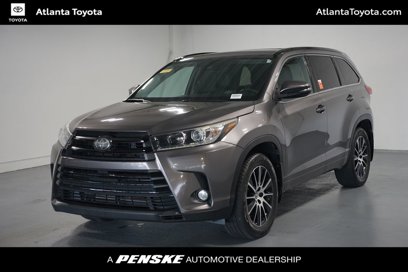 Used 2018 Toyota Highlander SE