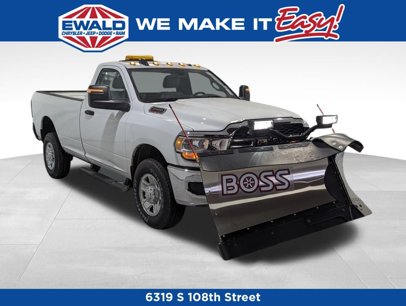 New 2024 RAM 2500 Tradesman w/ Chrome Appearance Group