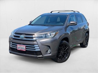 Used 2019 Toyota Highlander Limited Platinum