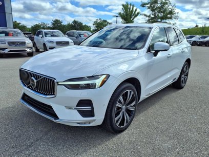 Used 2022 Volvo XC60 B6 Inscription w/ Advanced Package
