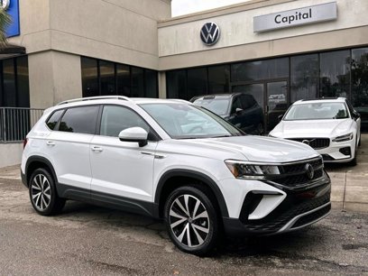 New 2024 Volkswagen Taos SE