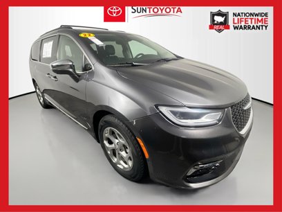 Used 2022 Chrysler Pacifica Limited