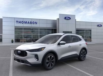 New 2023 Ford Escape Platinum w/ Premium Technology Package