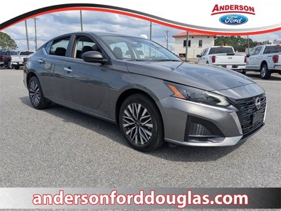 Used 2025 Nissan Altima 2.5 SV
