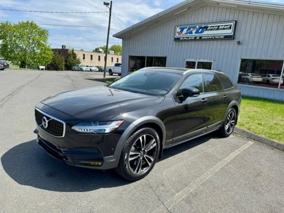 Used 2018 Volvo V90 T5 Cross Country w/ Convenience Package