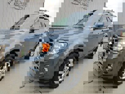 Used 2011 Ford Escape Limited w/ 302A Rapid Spec Order Code