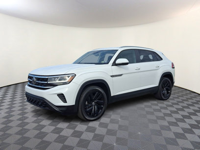 Used 2022 Volkswagen Atlas Cross Sport SE w/ Black Wheel Package