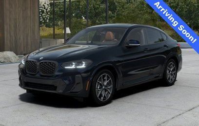 New 2025 BMW X4 xDrive30i