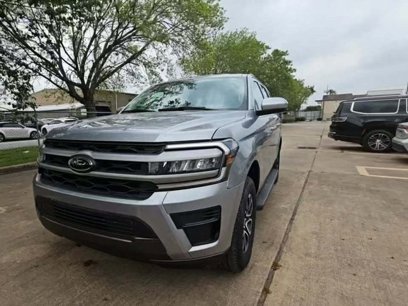 Used 2024 Ford Expedition XLT